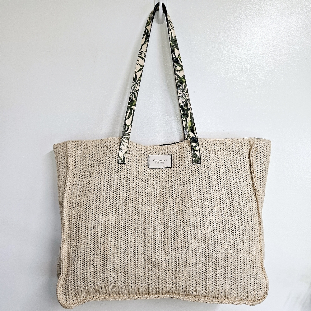 Victorias Secret Straw Tote - Picture 17 of 17